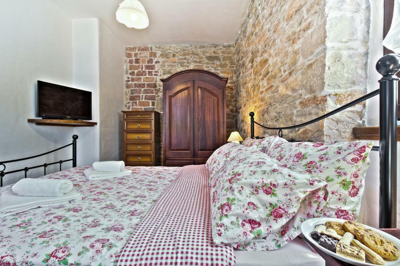 Villa Dora ウマグ エクステリア 写真